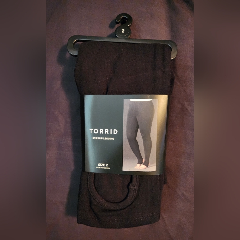 Torrid New Black Stirrup Leggings NWT Size 2